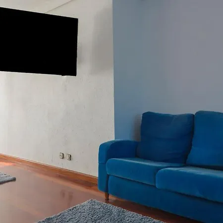 La Casa Del Faro De *