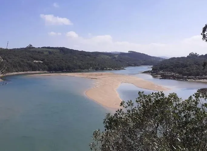 La Casa Del Faro De * Ajo