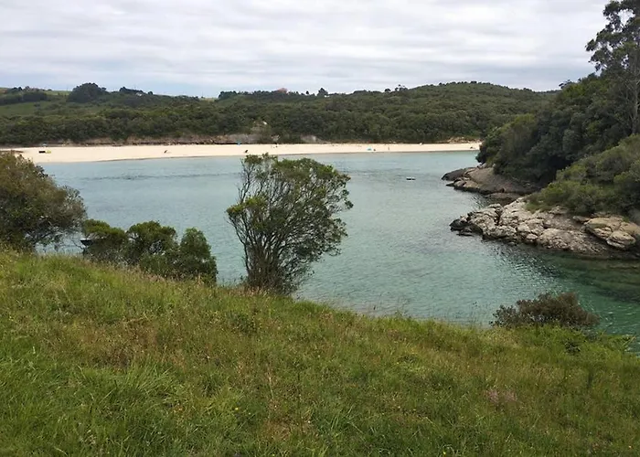 La Casa Del Faro De *